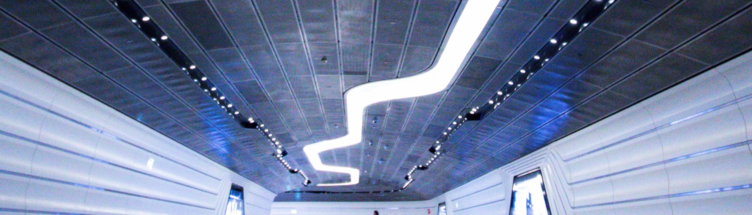 airport-architecture-building-1536434-Kopie